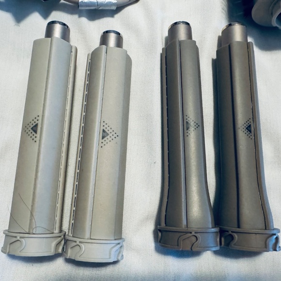 Shark Certified FlexStyle Air Styling & Drying System - Straight & Wavy - Picture 3 of 6